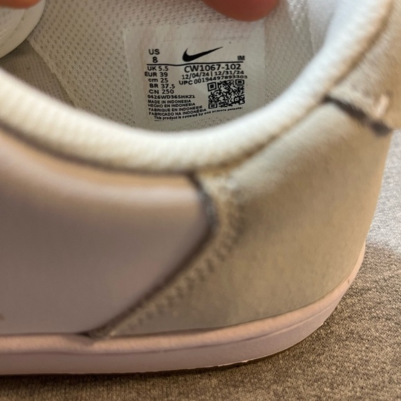 Nike Court Vintage PRM White/Metallic Copper Women’s Size 8 CW1067-102 - Picture 10 of 11